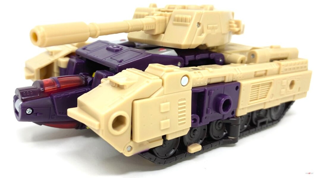 Transformers Legacy Blitzwing First Look In Hand Image  (2 of 61)